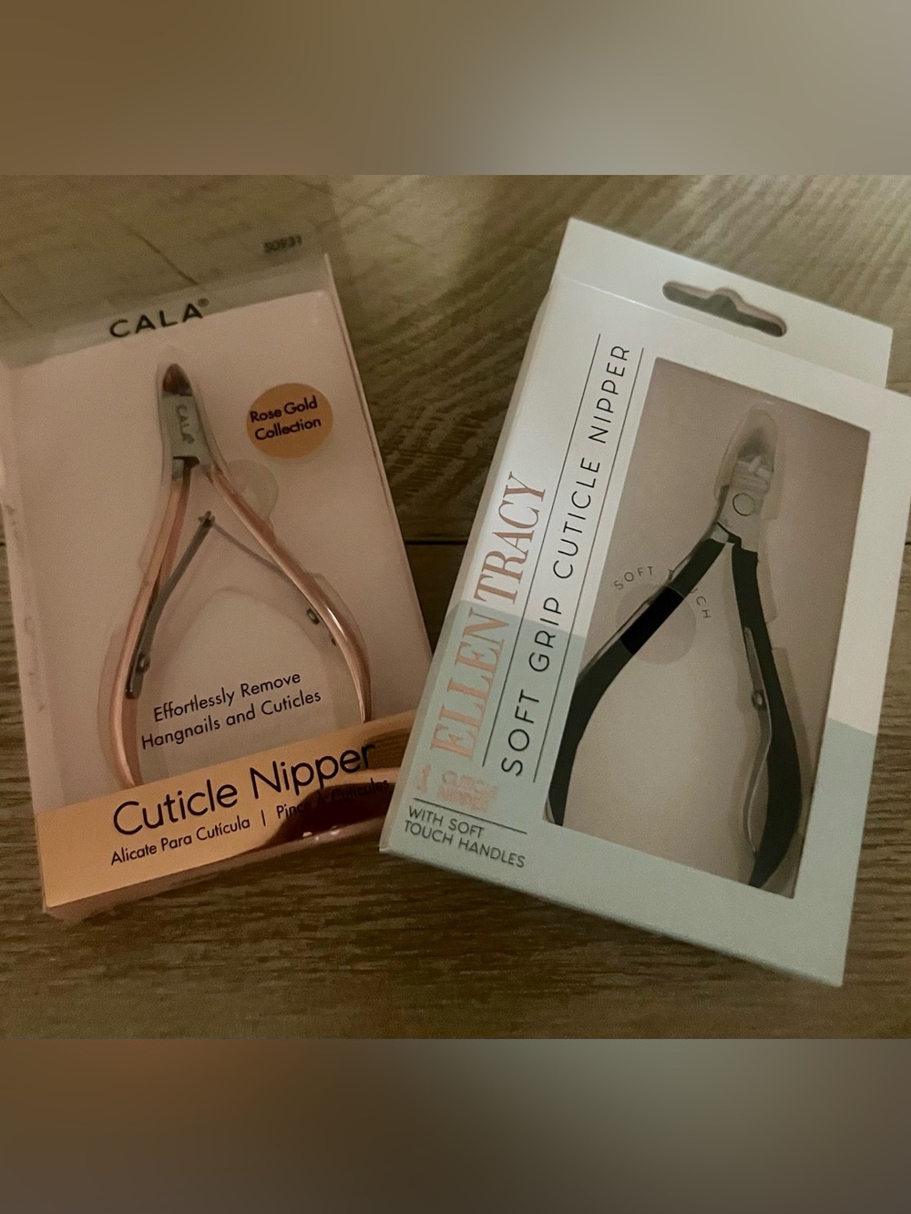 Soft Grip Cuticle Nipper in Black and Rose Gold 2 His & Hers